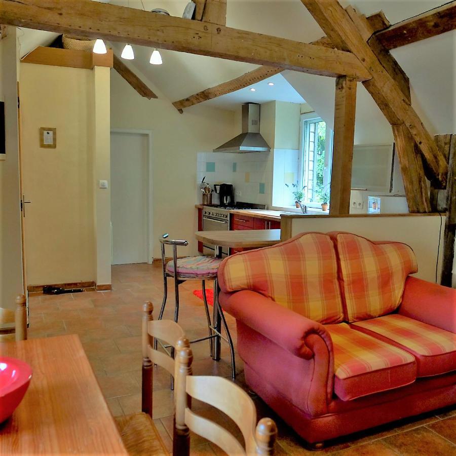 Le Glycine A Manoir Sainte Cecile Apartment Juvigny-Val-d'Andaine Luaran gambar