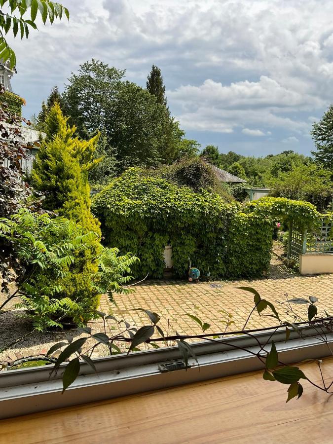 Le Glycine A Manoir Sainte Cecile Apartment Juvigny-Val-d'Andaine Luaran gambar
