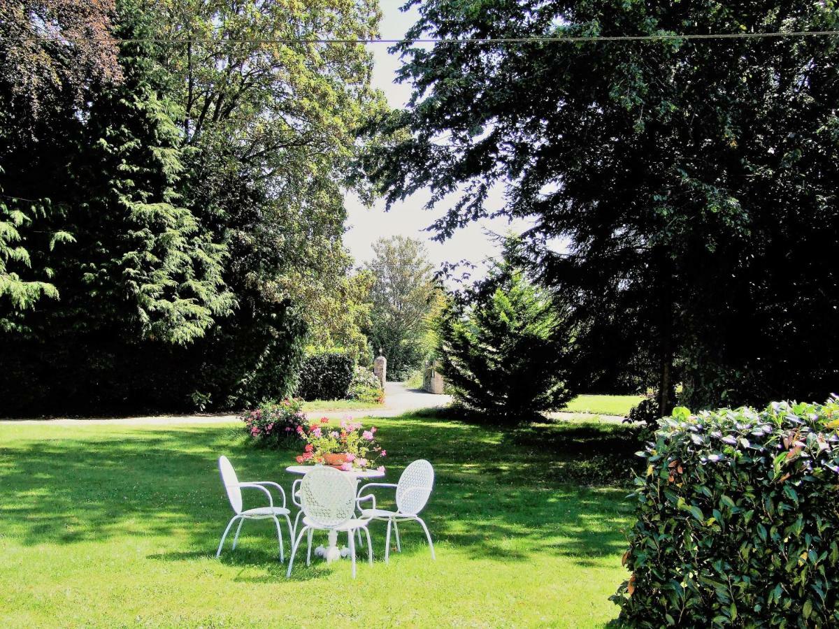 Le Glycine A Manoir Sainte Cecile Apartment Juvigny-Val-d'Andaine Luaran gambar